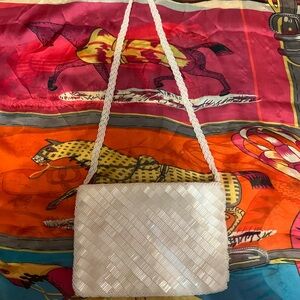 Elegant Cream Woven Shoulder Hand Made Bag